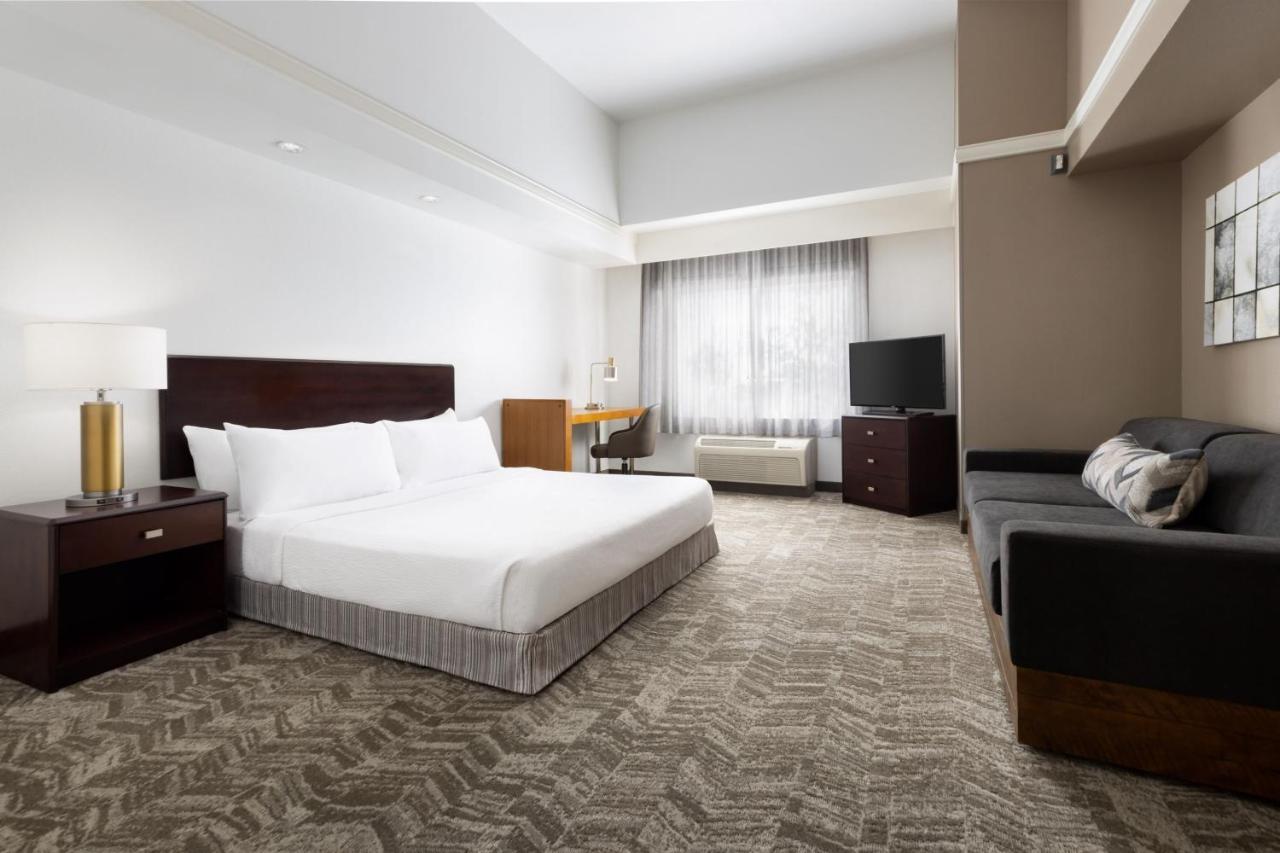 Springhill Suites Fresno Exterior foto